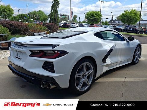 Certified 2025 Chevrolet Corvette Stingray Coupe w/ 1LT RWD image 5
