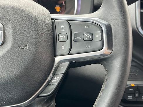 Used 2026 RAM 2500 Laramie AWD/4WD image 19