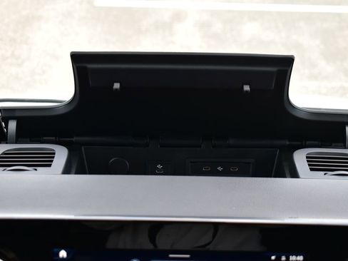 New 2025 Mercedes-Benz Sprinter 2500 image 25