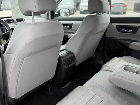 Used 2018 Honda CR-V LX image 17