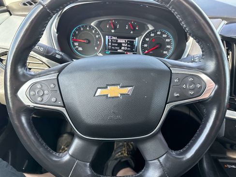 Used 2018 Chevrolet Traverse Premier image 27