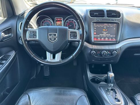Used 2020 Dodge Journey Crossroad FWD image 21