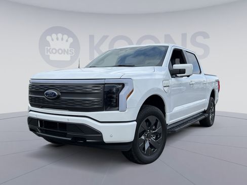 Certified 2023 Ford F150 Lightning Lariat image 1