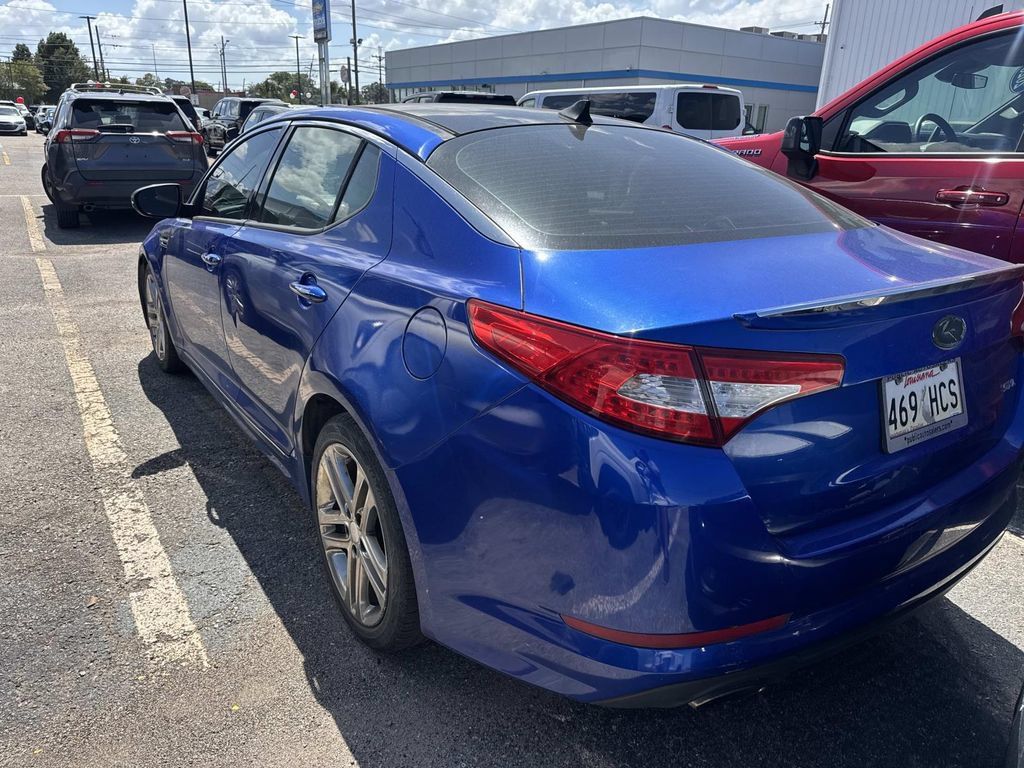 Used 2013 Kia Optima SX w/ Limited Pkg FWD image 9