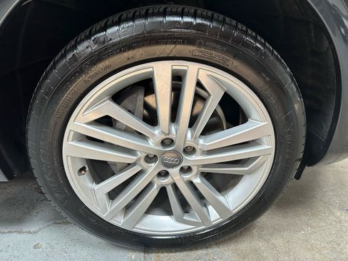 Used 2018 Audi Q5 2.0T Premium Plus w/ Premium Plus Package AWD/4WD image 23