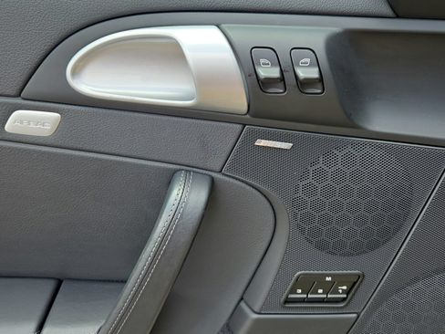 Used 2011 Porsche 911 Carrera S RWD image 7