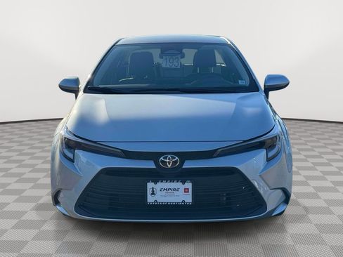 Used 2026 Toyota Corolla LE image 2