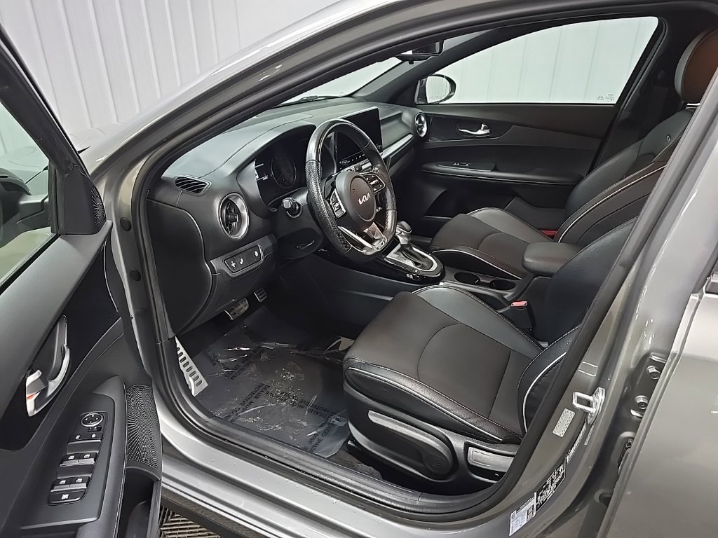 Used 2022 Kia Forte GT-Line FWD image 29