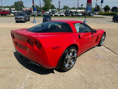 Used 2013 Chevrolet Corvette Grand Sport w/ 3LT Preferred Equipment Group RWD image 5