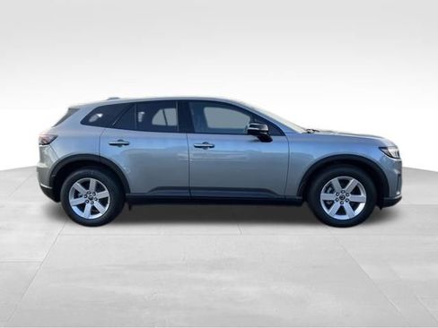 New 2025 Honda Prologue EX image 8