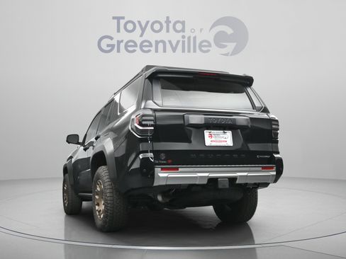 Certified 2025 Toyota 4Runner Trailhunter AWD/4WD image 11