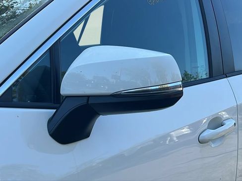 Used 2024 Toyota RAV4 XLE FWD image 27