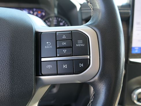 Used 2024 Ford Expedition Limited RWD image 16