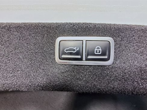 Used 2024 Genesis G80 w/ Prestige Package image 41