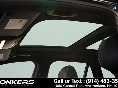 Used 2018 Mercedes-Benz GLC 300 4MATIC image 18