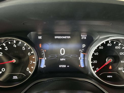 Used 2019 Jeep Compass Altitude image 29