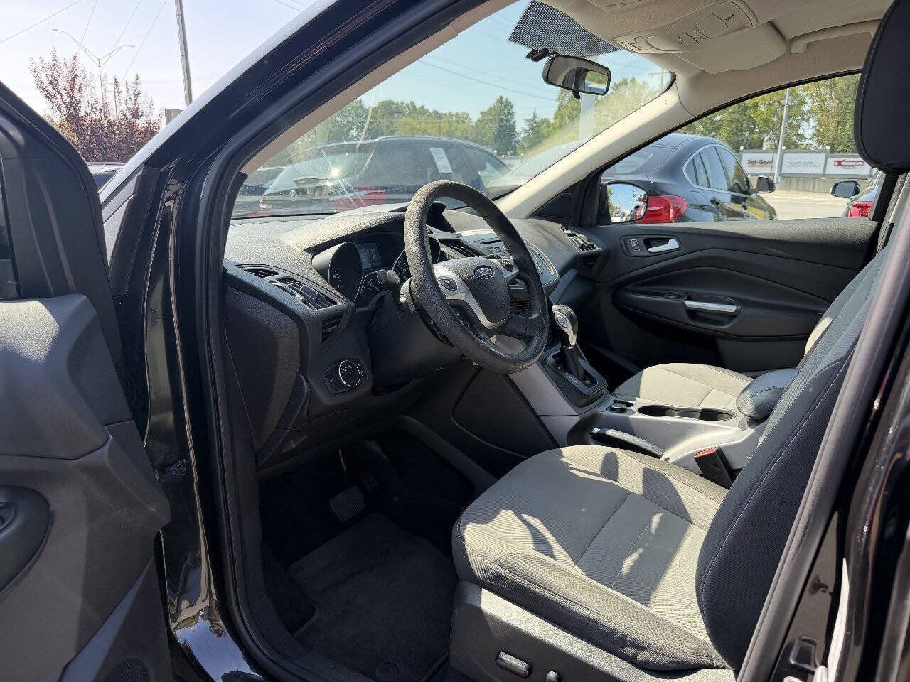 Used 2014 Ford Escape SE FWD image 7