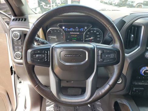 Used 2022 GMC Sierra 1500 Denali w/ Denali Premium Package AWD/4WD image 21