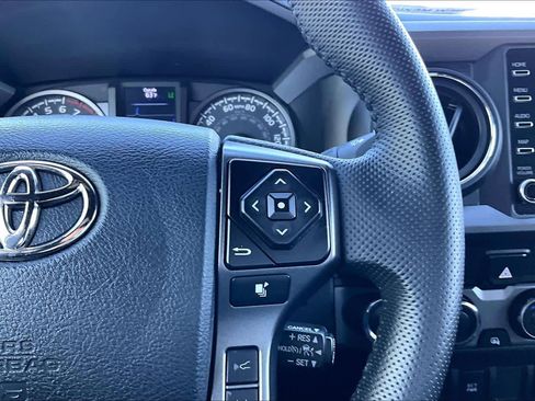 Used 2023 Toyota Tacoma TRD Off-Road image 23