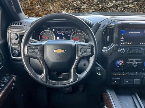 Used 2019 Chevrolet Silverado 1500 High Country image 5