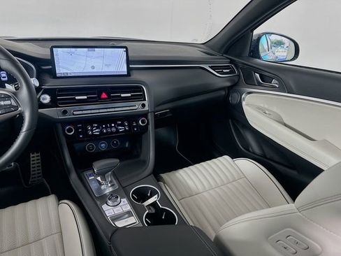 Certified 2025 Genesis G70 2.5T w/ Sport Prestige Package image 25