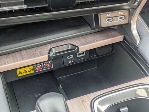 Used 2024 Lexus RX 350 w/ Technology Package image 18