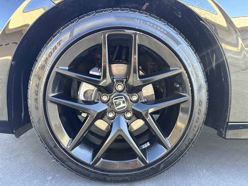 Used 2022 Honda Civic Sport image 9