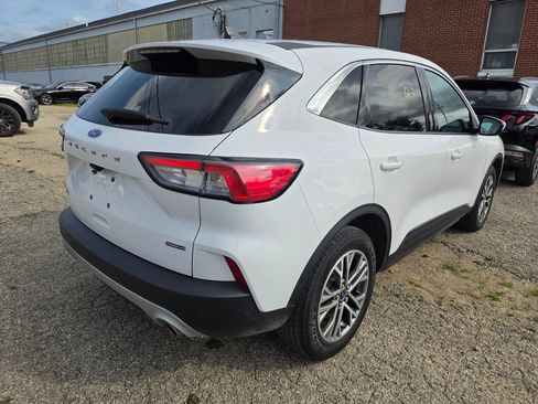 Used 2022 Ford Escape SEL AWD/4WD image 2