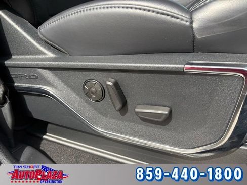 Used 2025 Ford F250 Platinum AWD/4WD image 38