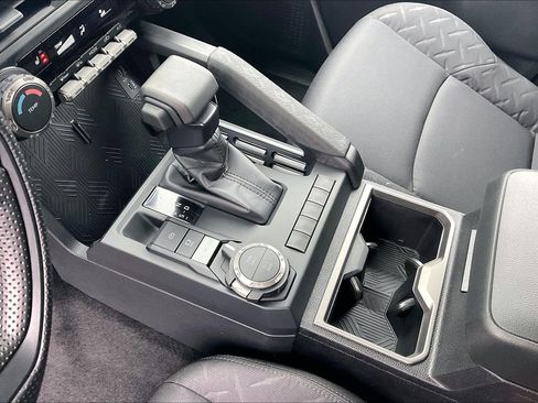 New 2025 Toyota Tacoma SR5 image 10