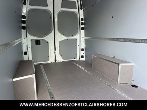 New 2025 Mercedes-Benz Sprinter 2500 image 13