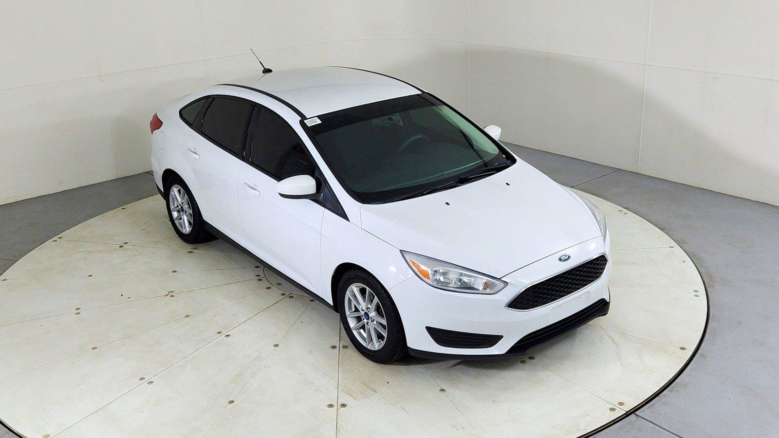 Used 2018 Ford Focus SE FWD image 13