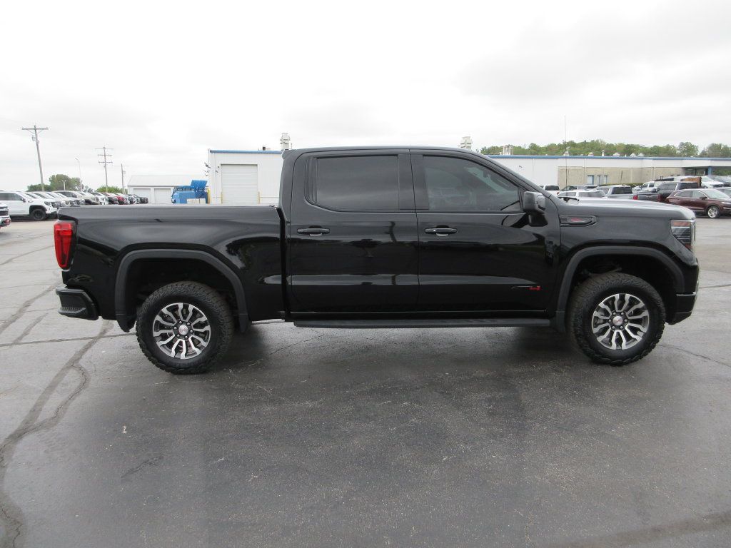 Certified 2023 GMC Sierra 1500 AT4 w/ Technology Package AWD/4WD image 5