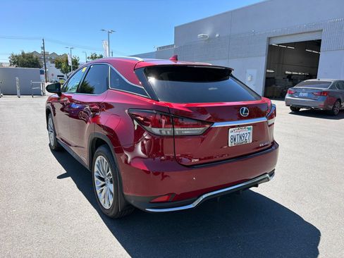 Used 2021 Lexus RX 450h AWD w/ Luxury Package image 4