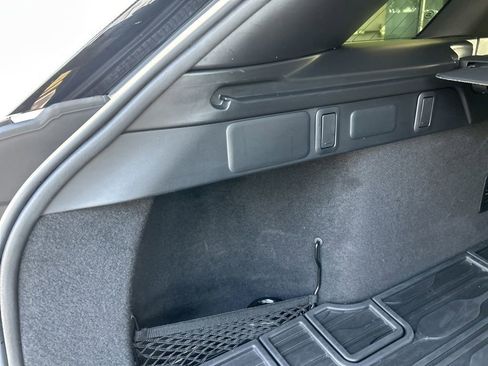 Used 2021 Land Rover Range Rover Velar S image 36