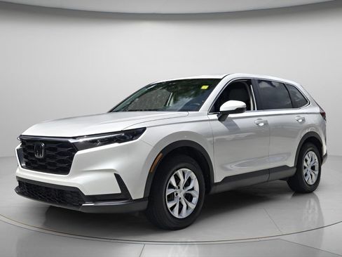 Used 2025 Honda CR-V LX image 9