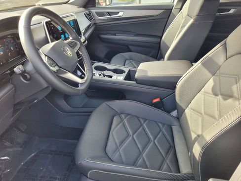 New 2026 Volkswagen Atlas Cross Sport SE AWD/4WD image 15