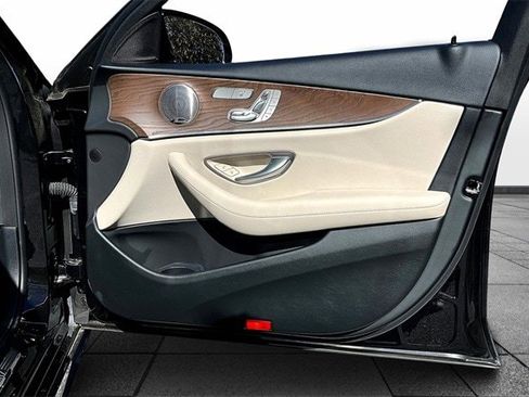 Certified 2023 Mercedes-Benz E 350 4MATIC Sedan image 31