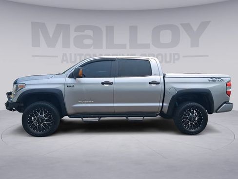 Used 2018 Toyota Tundra SR5 w/ TRD Off Road Package AWD/4WD image 2