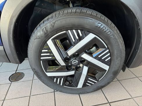 Used 2026 Nissan Kicks SV w/ Cold Weather Package FWD image 29