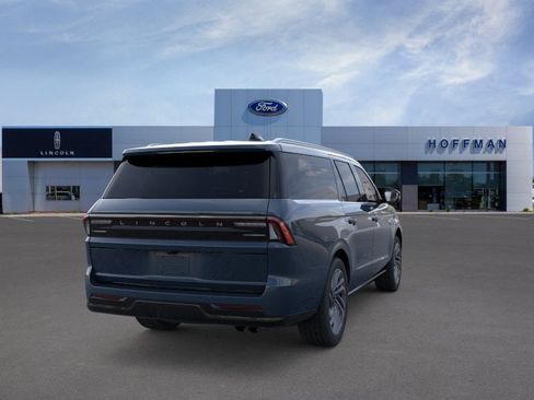 New 2026 Lincoln Navigator L Reserve AWD/4WD image 31