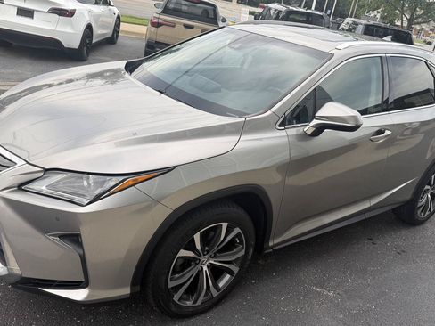 Used 2017 Lexus RX 350 AWD w/ Premium Package image 8