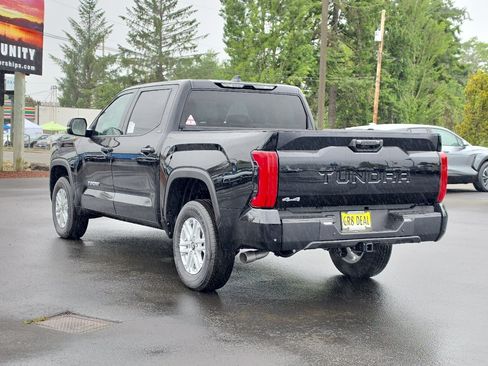 New 2026 Toyota Tundra SR5 AWD/4WD image 4
