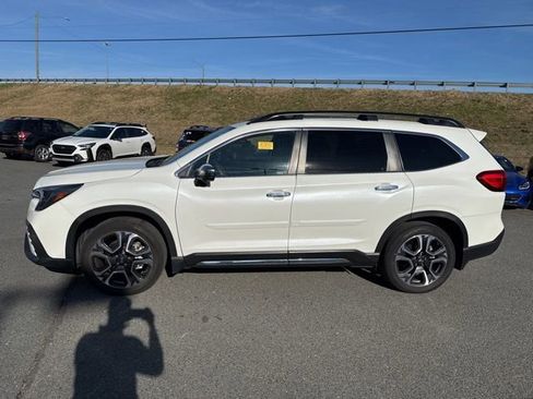 Certified 2023 Subaru Ascent Touring image 4