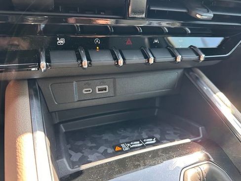 New 2026 GMC Canyon Denali image 31