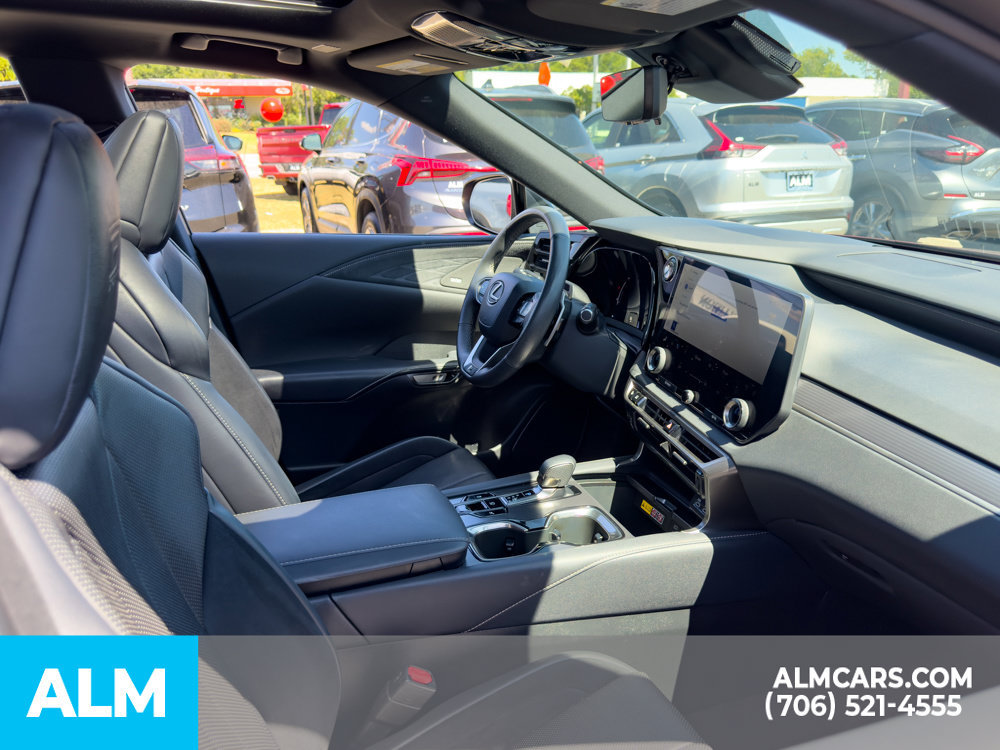 Used 2024 Lexus RX 500h F Sport AWD/4WD image 23