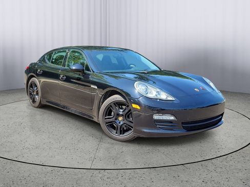 Used 2012 Porsche Panamera 4 AWD/4WD image 1