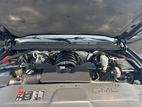 Used 2015 GMC Yukon XL Denali w/ Touring Package AWD/4WD image 25