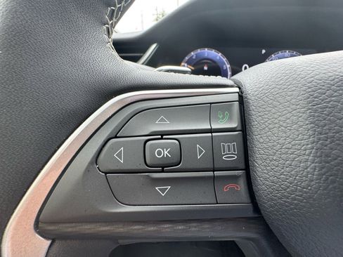 Used 2025 Jeep Grand Cherokee L Laredo w/ Luxury Tech Group I image 19