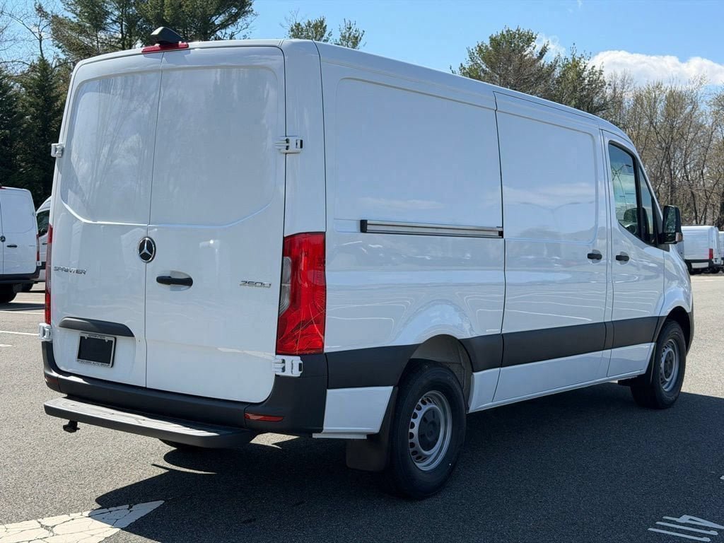 New 2026 Mercedes-Benz Sprinter 2500 image 4
